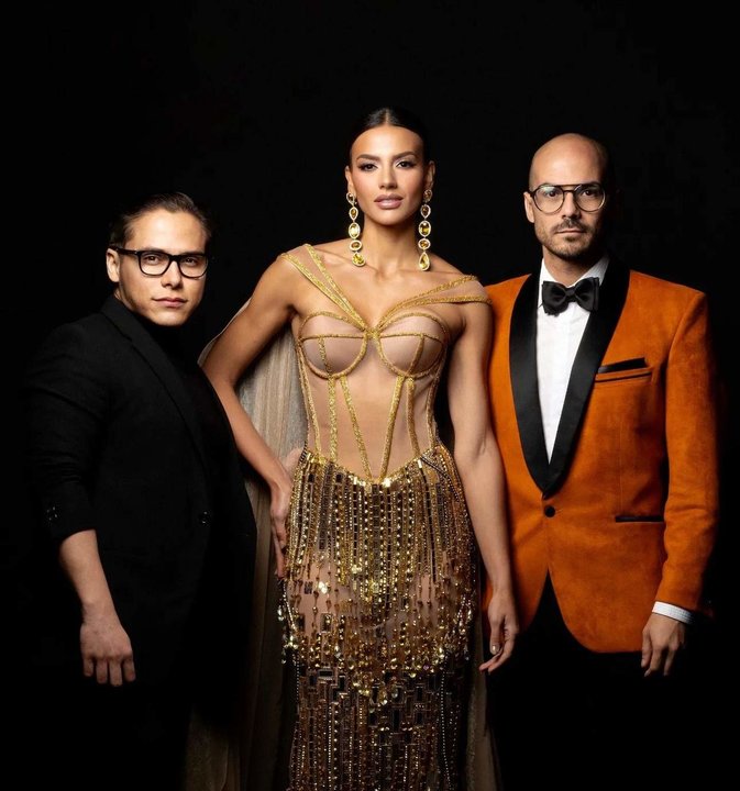 Enzo Koii junto a Eduardo y la Miss Venezuela 2023